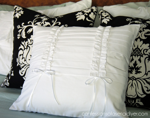 Pleated Pillow made from an old bed sheet from Confessions of a Serial Do-it-Yourselfer