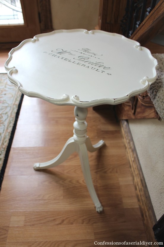 Scalloped Edge Table in DIY Chalk Paint