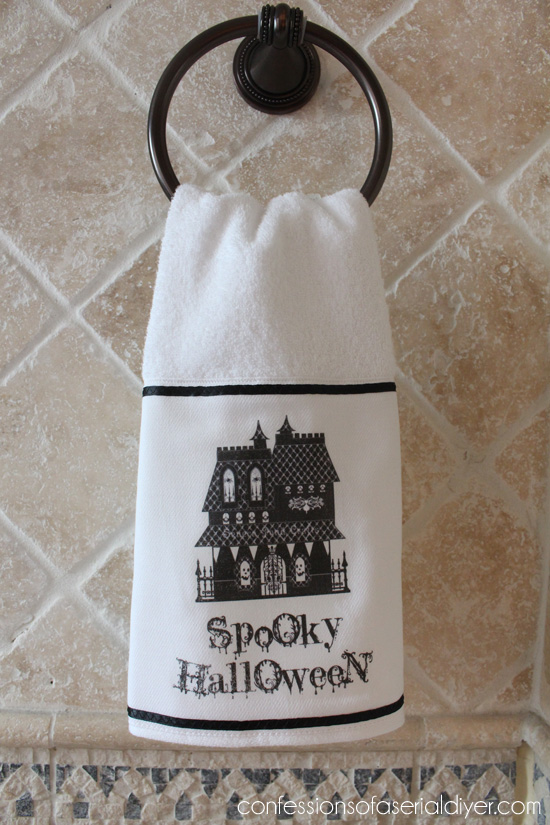 Make your own personalized Halloween hand towels