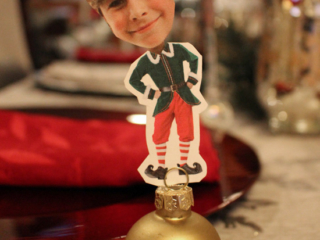 Fun Christmas Place Card Idea