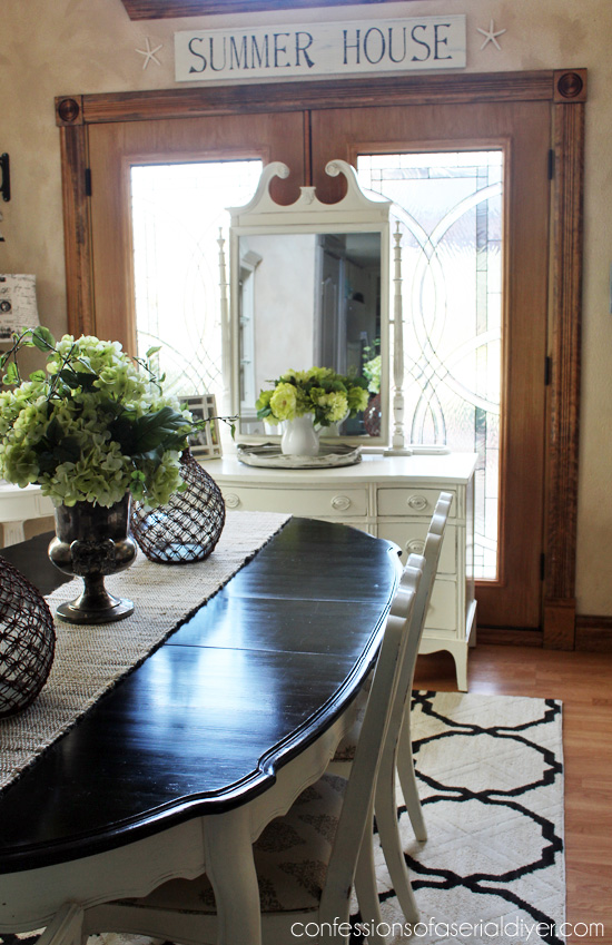 Dressing Table Makeover in Annie Sloan Old White