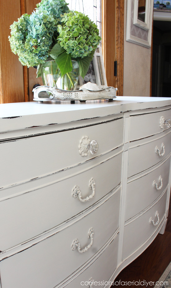 The perfect style dresser for a shabby little makeover!