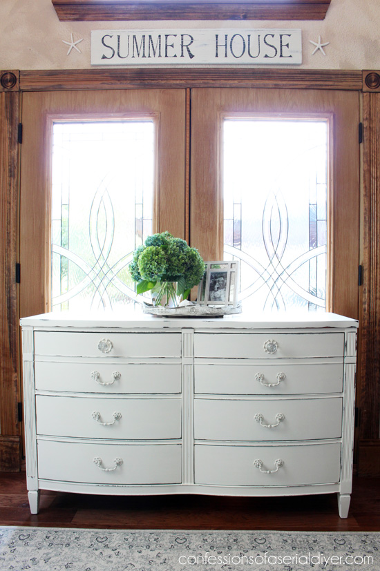 Paint Furniture Using Chalk, How To Paint A Dresser White With Chalks