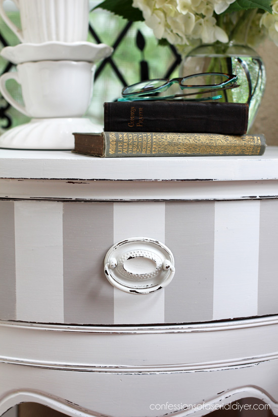 Petite Side Table painted in Fluff by Dixie Belle, with stripes in Annie Sloan French Linen.