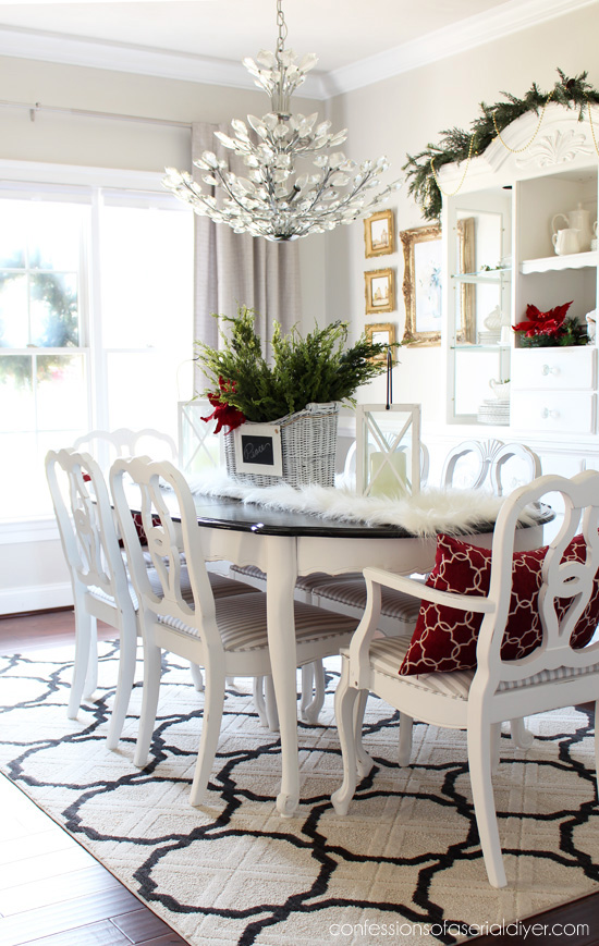 Christmas dining room from confessionsofaserialdiyer.com
