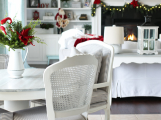 Christmas in the Living Room from confessionsofaserialdiyer.com