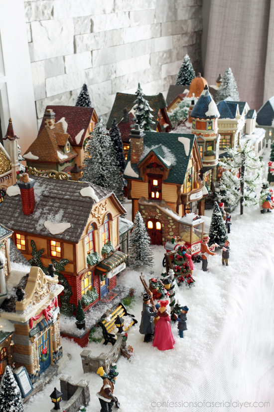 How to set up your Christmas Village 
