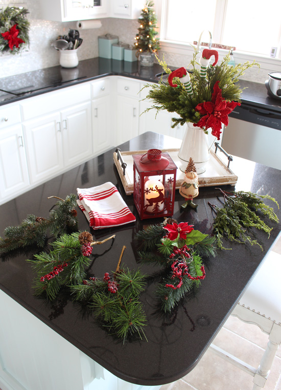 How to create a Christmas Centerpiece from confessionsofaserialdiyer.com