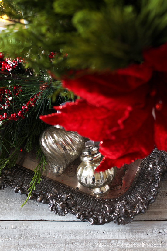 How to create a Christmas Centerpiece from confessionsofaserialdiyer.com