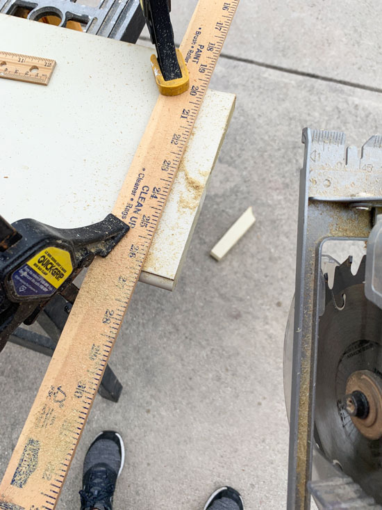 A mini circular saw is so easy to handle