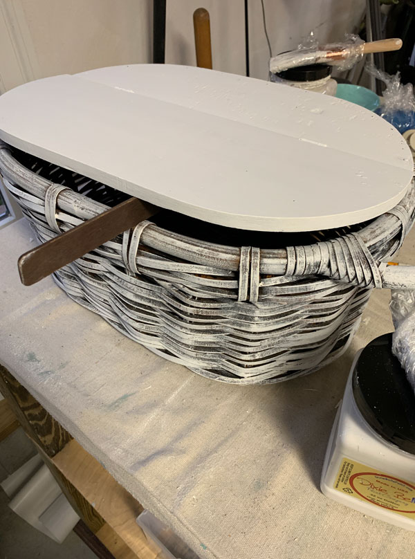 Painting a basket