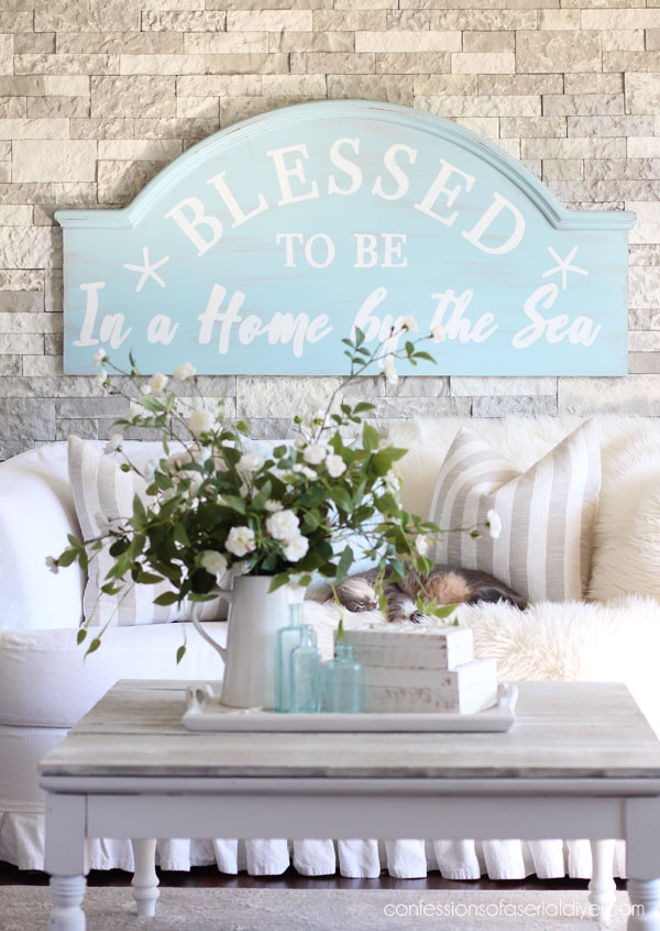 How to make a sign from a Headboard