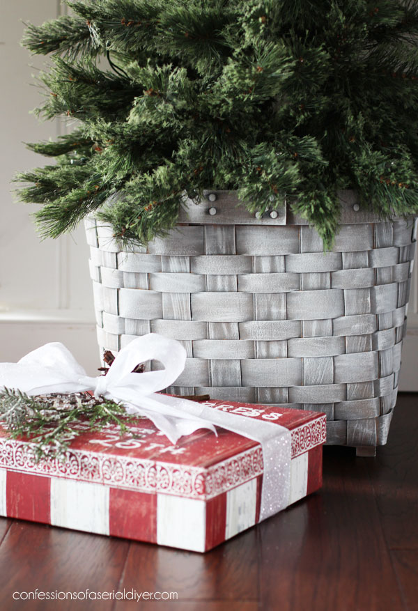 Christmas Tree Basket