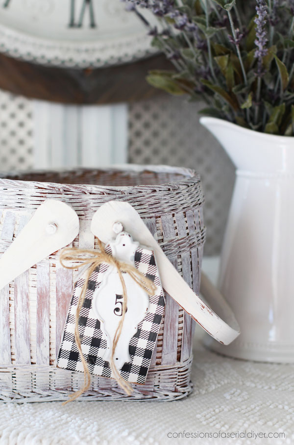 How to white wash a basket