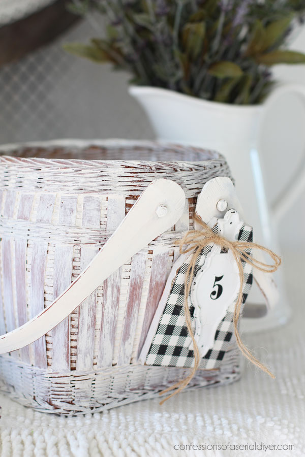 How to white wash a basket