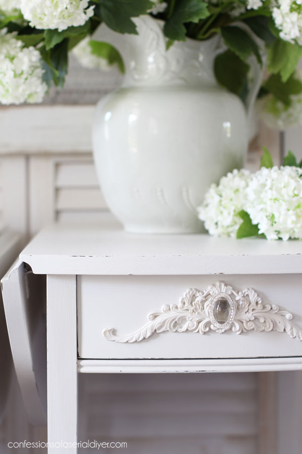 Updated drop leaf tables with decor moulds