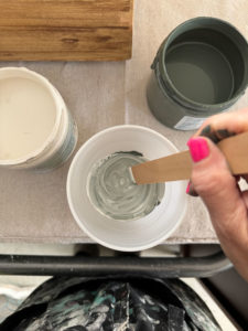 Painting Furniture with Silk Mineral Paint | Confessions of a Serial Do ...