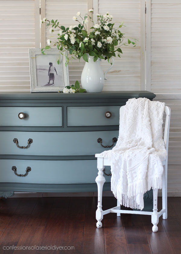 This dresser has some gorgeous details like on the feet...