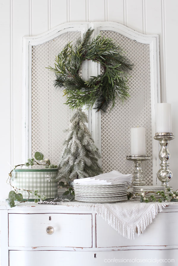 Update a thrifted Box for the holidays