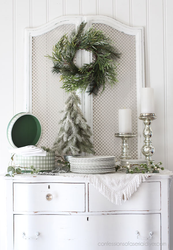 Update a thrifted Box for the holidays