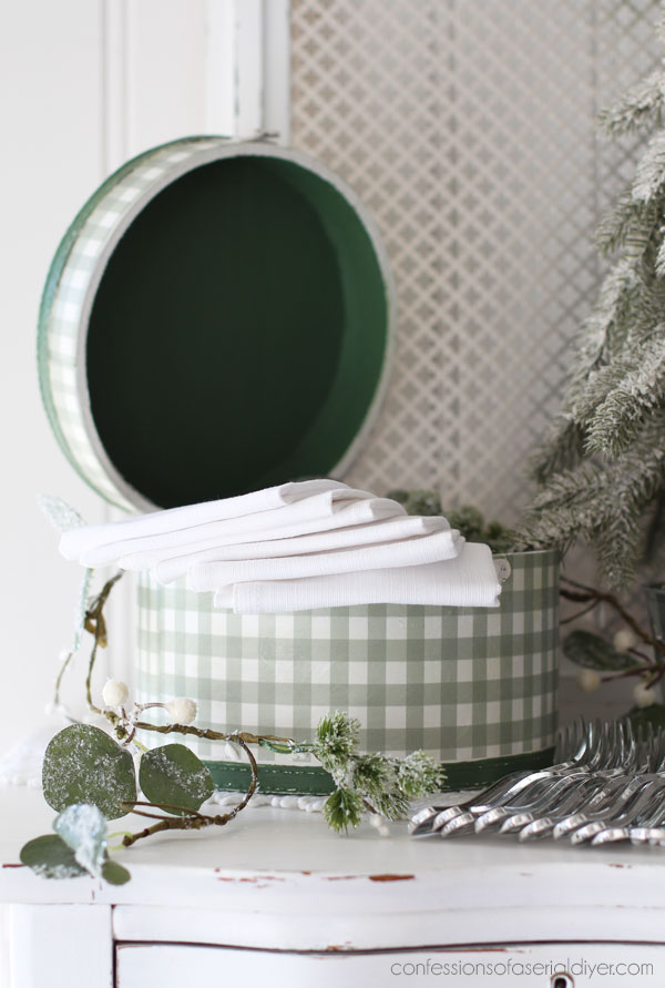 Update a thrifted Box for the holidays