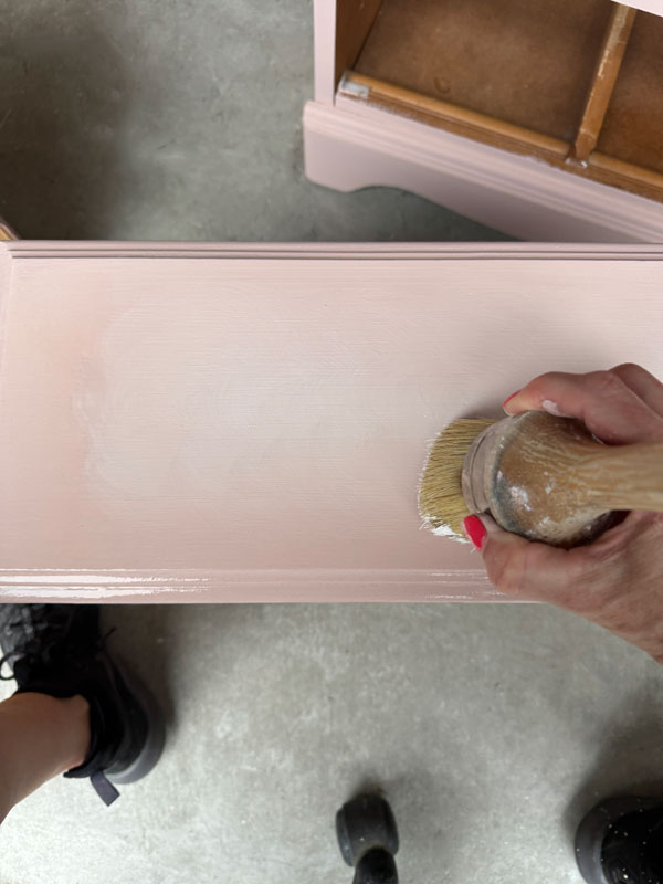 How to do a blended paint finish on drawers