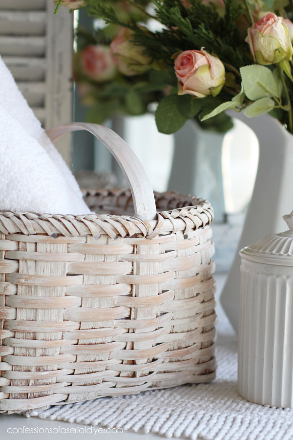 Whitewash an 80's basket