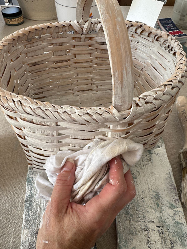Whitewash an 80's basket