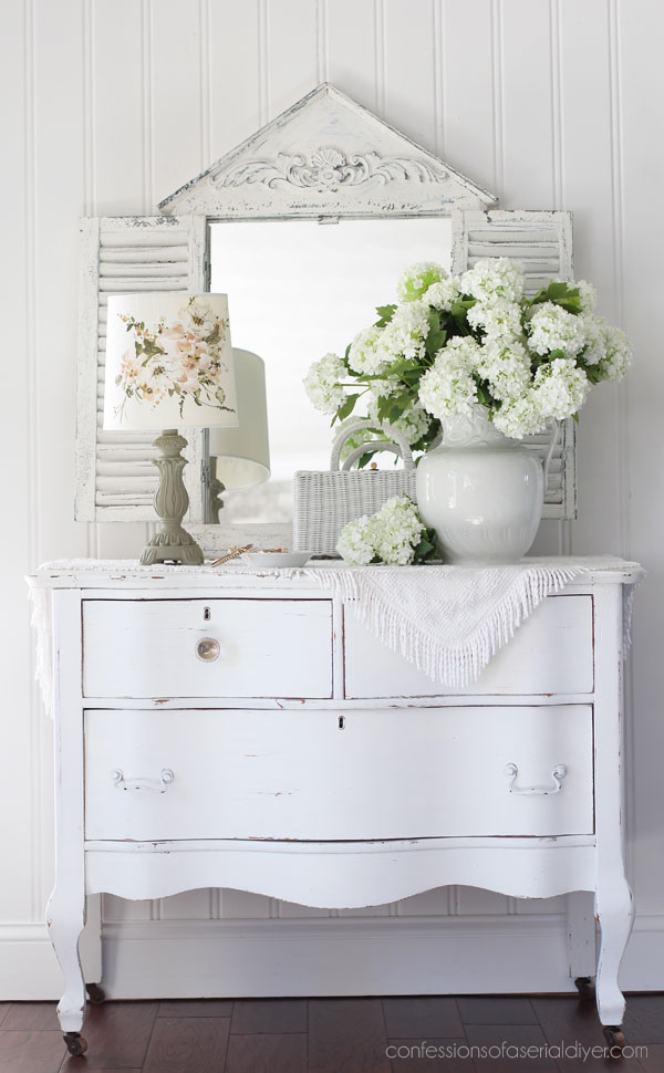 Update a lamp with paint