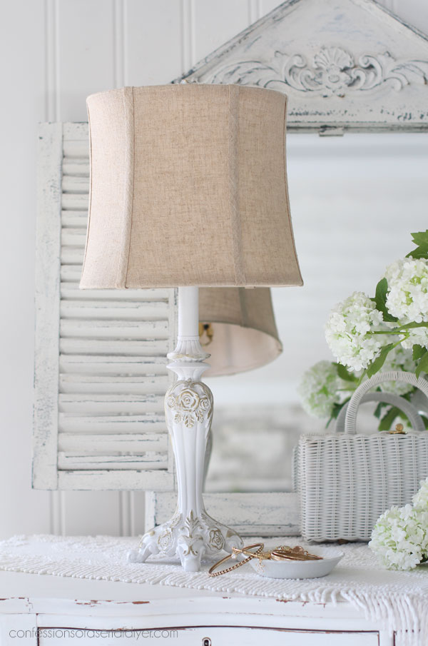 Highlight details with gilding wax!