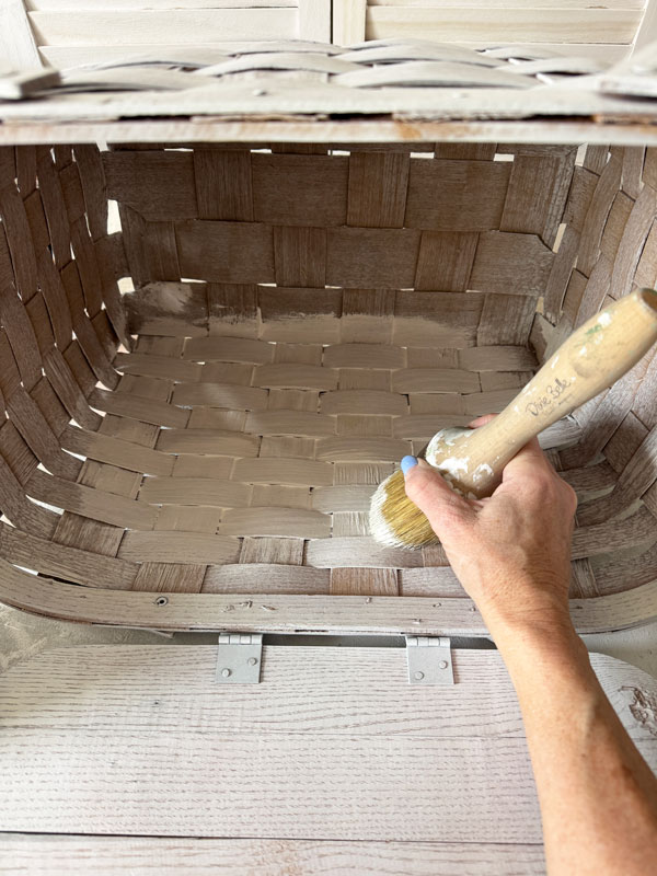 The large flat head of the Best Dang Brush is great for painting baskets! 