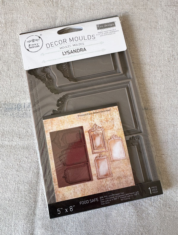 Lysandra Frame Mould
