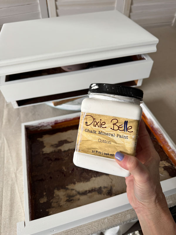 Dixie Belle Cotton for the win on this flatware box!
