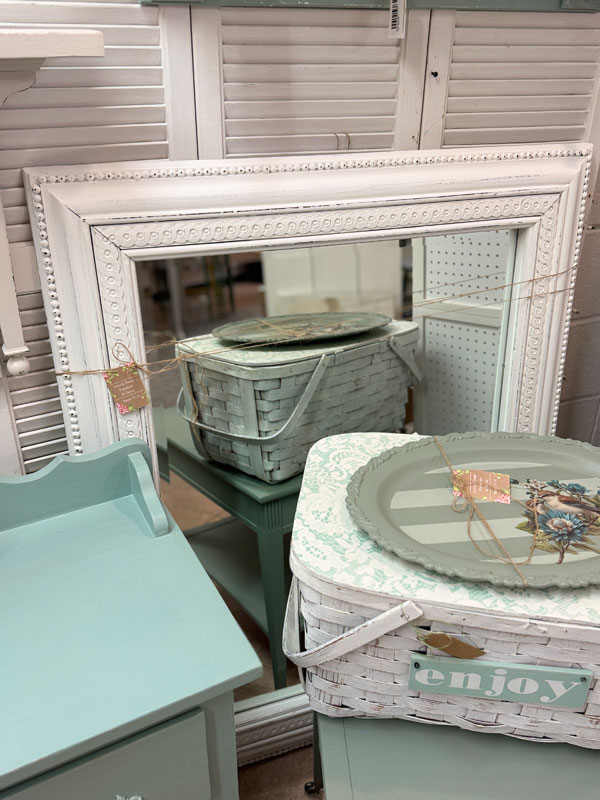 Come take my antique mall booth tour!