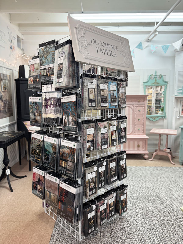 Come take my antique mall booth tour!