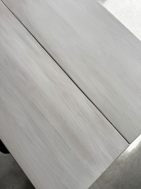 Applying VooDoo Gel Stain