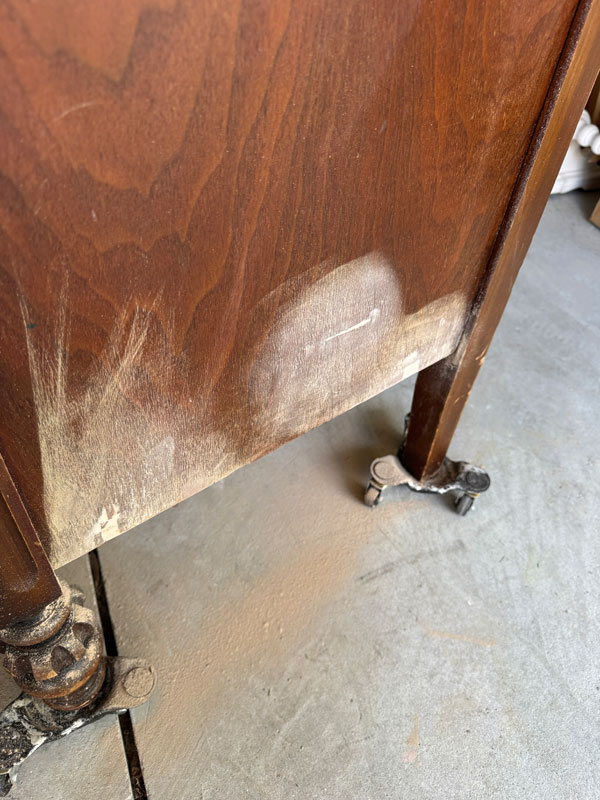 Use Dixie Mud to fill in scratches, gouges, and holes.