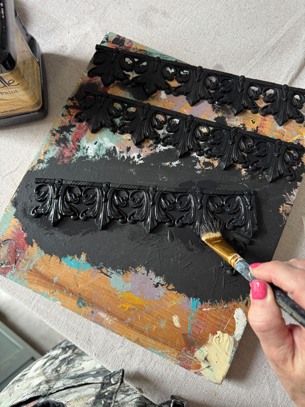 Painting the Enlightened Etchings Mould in Caviar by Dixie Belle.
