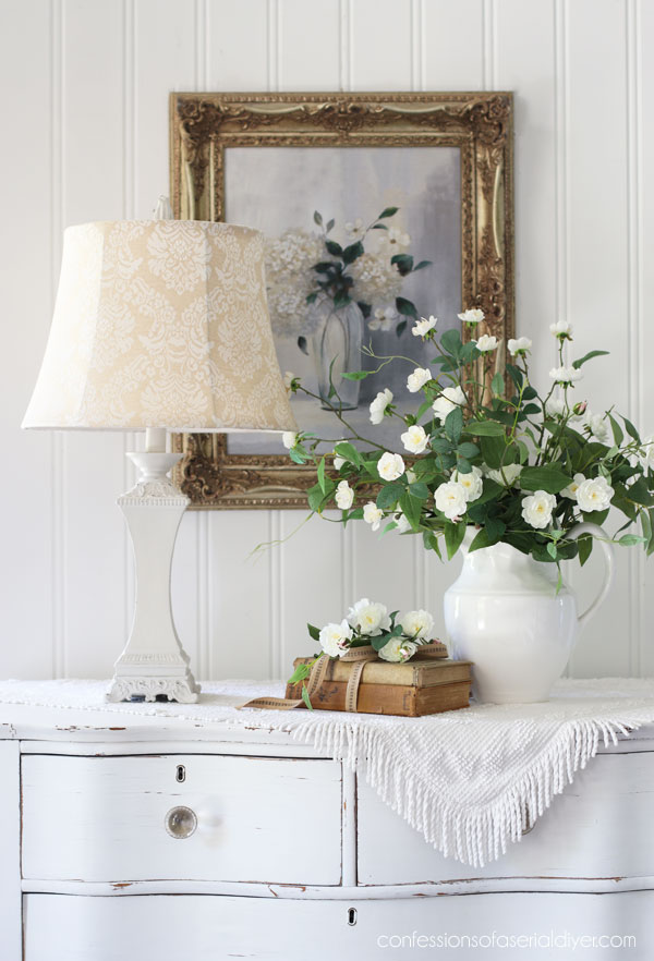 Thrift Store lamp makeover in Dixie Belle Gardenia