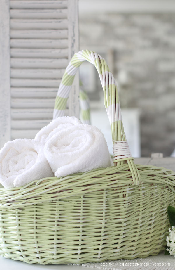 Basket Painted in Dixie Belle Farmhouse Green