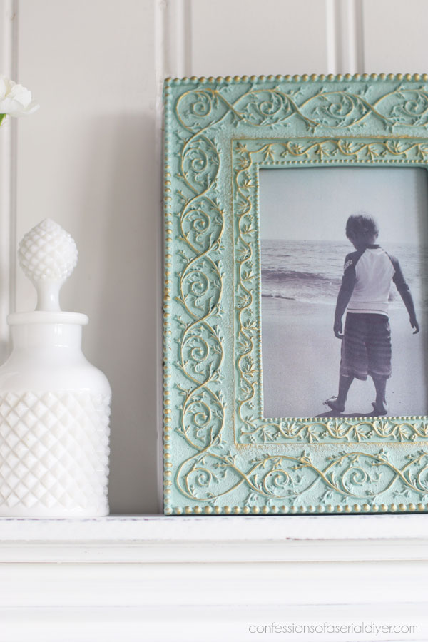 Painted Frame in Sea Glass by Dixie Belle