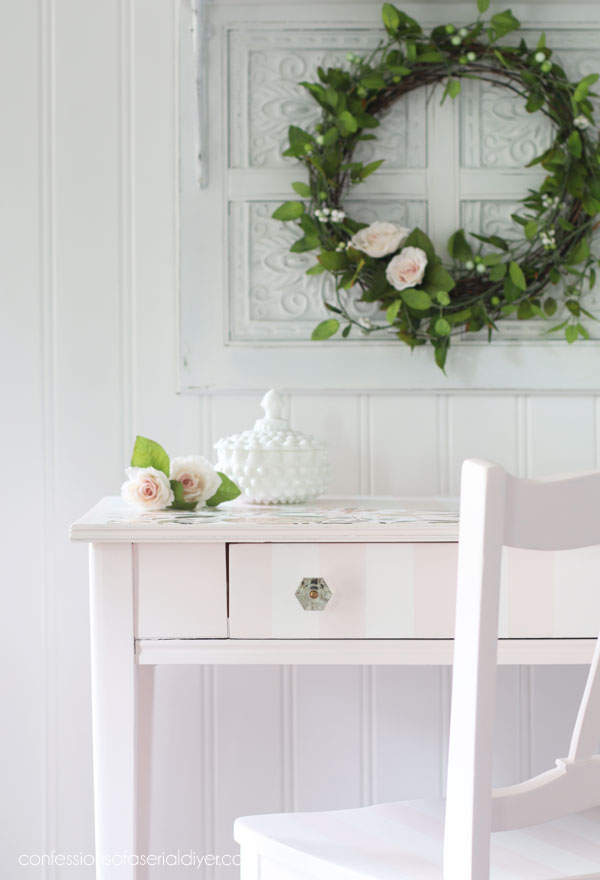 Painted Dressing Table and Chair Makeover