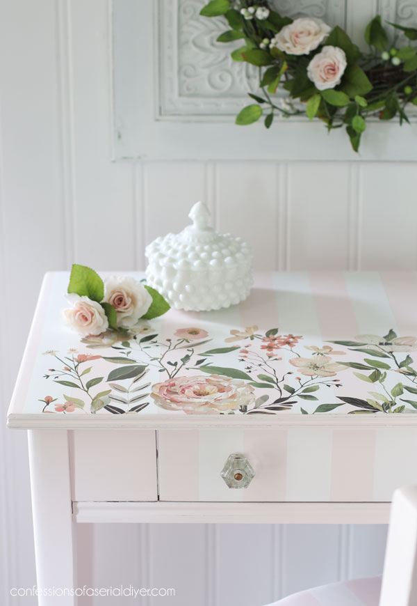 Painted Dressing Table and Chair Makeover