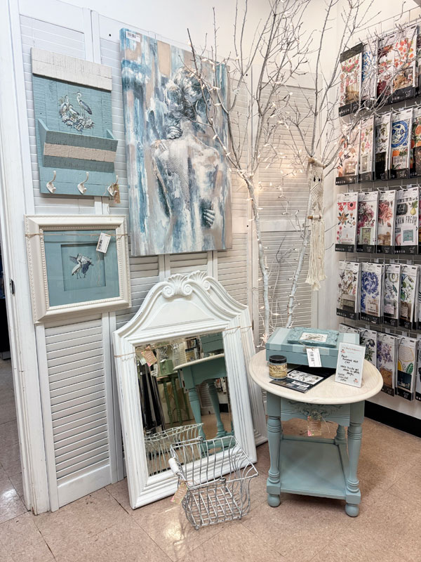 Antique Mall Booth Tour