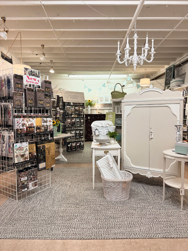 Antique Mall Booth Tour