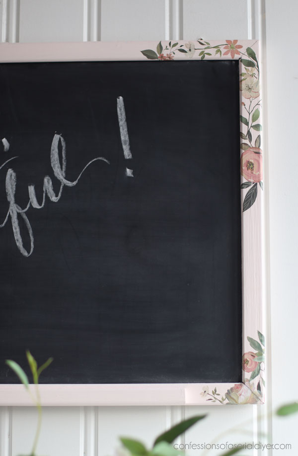 Chalkboard Makeover with Rust oleum Chalkboard Spray paint
