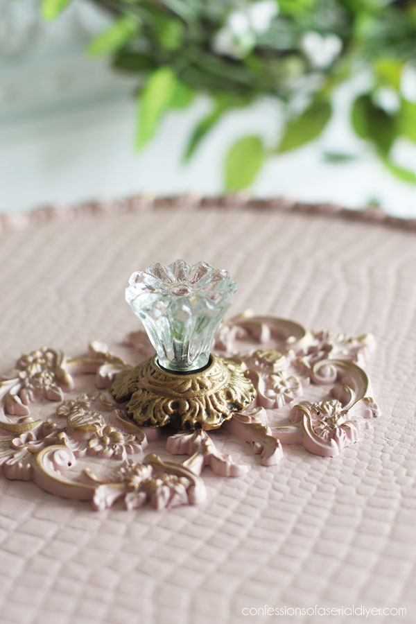 The Prettiest Hatbox Makeover in Tea Rose from Dixie Belle