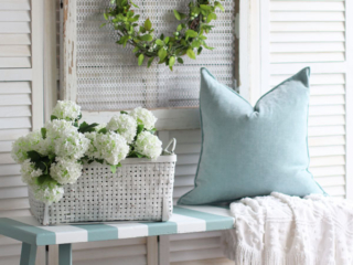 Simple painted bench anyone can do!