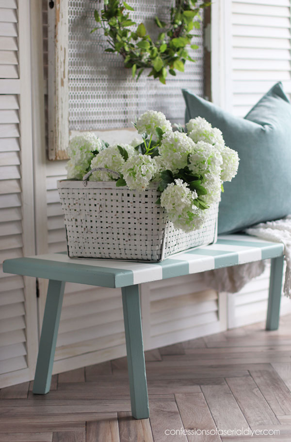 Simple painted bench anyone can do!