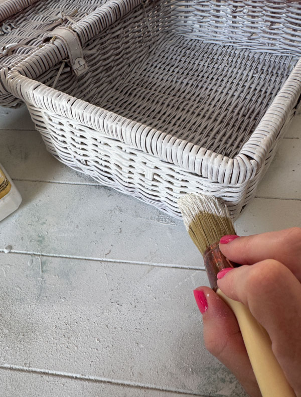 My favorite way to paint baskets!